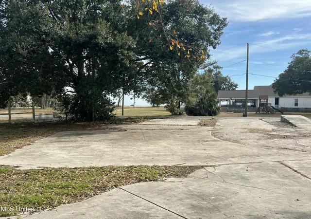 Photo 1 of Land for sale at 817 Martin Ave, Gulfport, MS 39507 | MLS# 4139385 | Listing updated on 2026-03-30