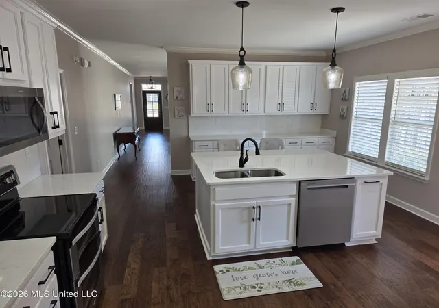 Photo 3 of Single family home for sale at 7291 Wind Dr, Olive Branch, MS 38654 | MLS# 4139430 | Listing updated on 2026-10-16
