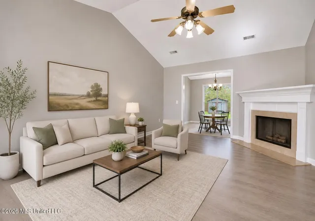 Photo 2 of Sale Pending at 7274 George Ln, Horn Lake, MS 38637 | MLS# 4142427 | Listing updated on 2026-09-15