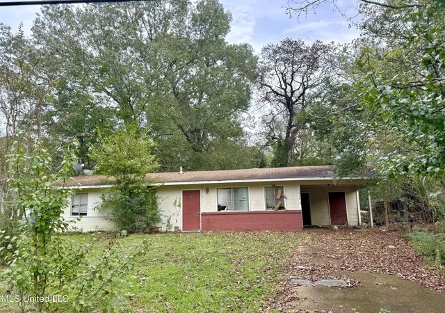 Photo 1 of Single family home for sale at 1614 Woody Dr, Jackson, MS 39212 | MLS# 4139677 | Listing updated on 2026-06-18