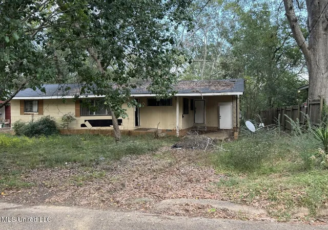 Photo 1 of Single family home for sale at 214 Merrimack St, Jackson, MS 39209 | MLS# 4139679 | Listing updated on 2026-06-18