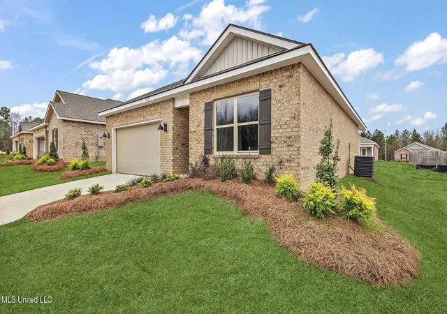Photo 3 of Sale Pending at 255 Trace Dr, Pearl, MS 39208 | MLS# 4139690 | Listing updated on 2026-10-05