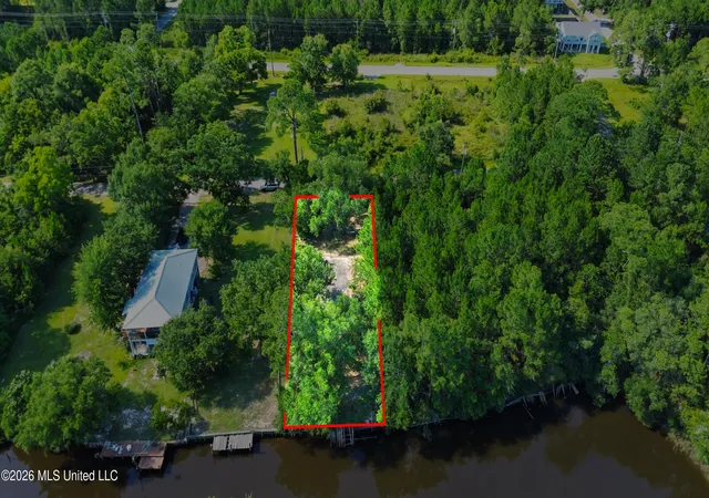 Homes for sale in Pass Christian, MS | 146 Mimosa St, Pass Christian, MS 39571 | MLS# 4139797