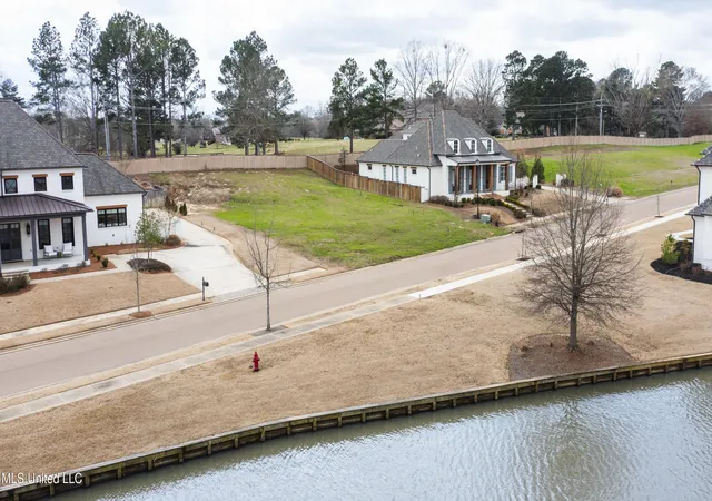 2nd image of 00 Stone Lake Dr, Madison, MS 39110 | MLS# 4139894