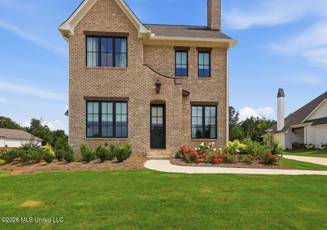 Homes for sale in Flowood, MS | 619 Big Valley Loop, Flowood, MS 39232 | MLS# 4140046