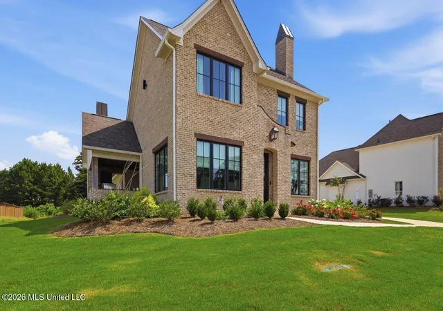 Homes for sale in Flowood, MS | 619 Big Valley Loop, Flowood, MS 39232 | MLS# 4140046