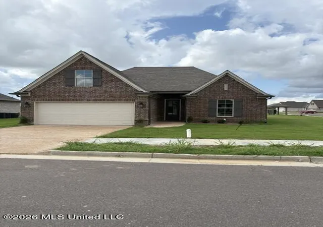 Homes for sale in Lake Cormorant, MS | 10518 Camilla Cir, Lake Cormorant, MS 38641 | MLS# 4140084