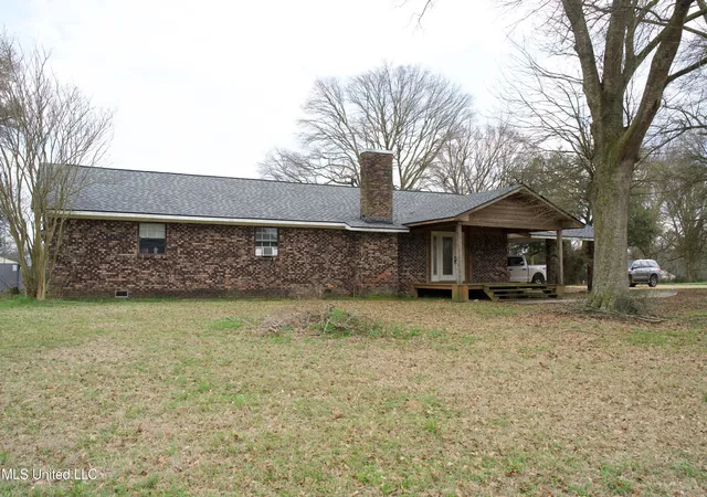 Photo 3 of Sale Pending at 48 Fulgham Rd, Tylertown, MS 39667 | MLS# 4140396 | Listing updated on 2026-03-30