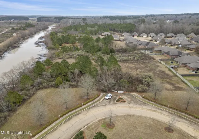 5th image of 002 Stonebridge, Brandon, MS 39042 | MLS# 4140345