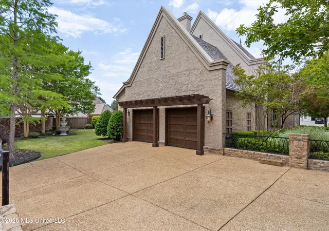 3rd image of 4891 N Fleur De Lis, Olive Branch, MS 38654 | MLS# 4140628