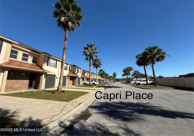Photo 4 of Townhouse for sale at 212,312,31 Capri Pl, Ocean Springs, MS 39564 | MLS# 4140572 | Listing updated on 2026-08-27