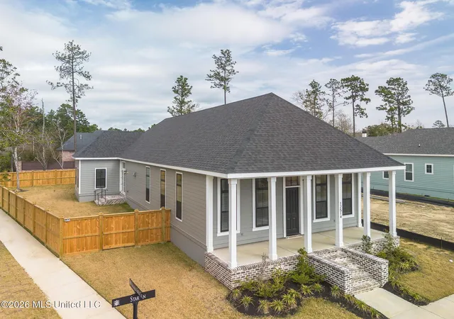 Homes for sale in Gulfport, MS | 12514 Star Ln, Gulfport, MS 39503 | MLS# 4140732