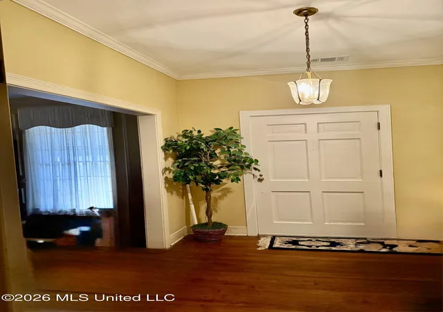 Homes for sale in Natchez, MS | 116 Gloucester Rd, Natchez, MS 39120 | MLS# 4140809