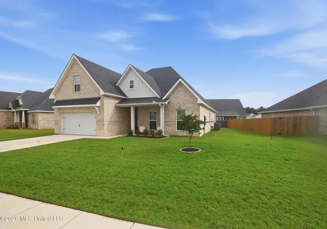 Homes for sale in Ocean Springs, MS | 6710 Maurepas Cir, Ocean Springs, MS 39564 | MLS# 4141018
