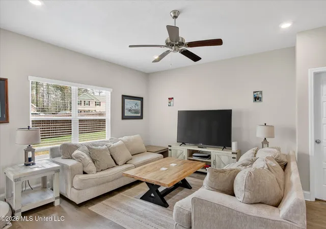 3rd image of 6016 Penni Ln, Ocean Springs, MS 39564 | MLS# 4140948