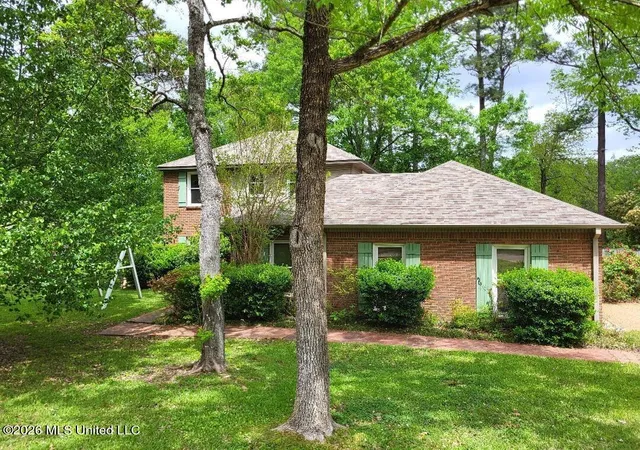 1st image of 512 Dixton Dr, Brandon, MS 39047 | MLS# 4141230