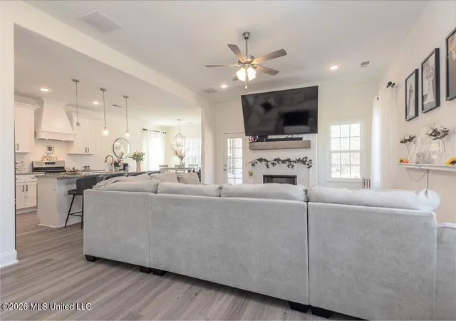 Photo 3 of Single family home for sale at 45 Centerline Roper Loop, Byhalia, MS 38611 | MLS# 4141448 | Listing updated on 2026-09-11