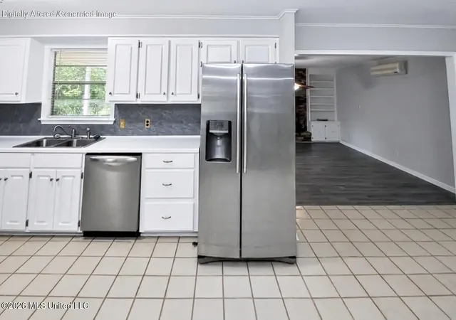 Photo 4 of Sale Pending at 1242 W 18th Street, Laurel, MS 39440 | MLS# 4141477 | Listing updated on 2026-08-29