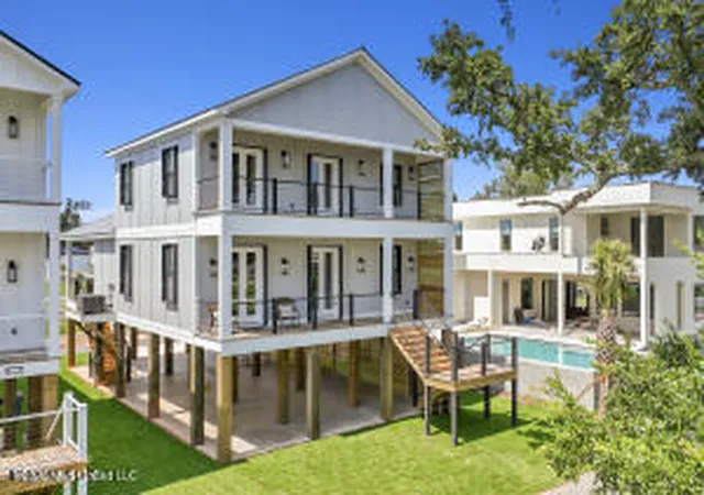 1st image of 577 Maria Ave, Gulfport, MS 39501 | MLS# 4141447