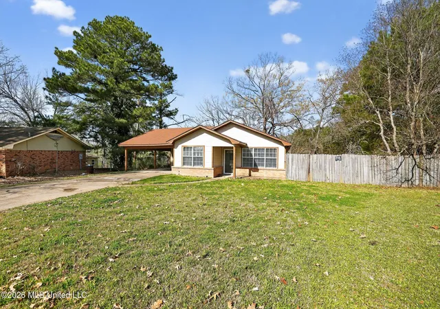 Photo 3 of Single family home for sale at 169 Thousand Oaks Cir, Jackson, MS 39212 | MLS# 4141641 | Listing updated on 2026-09-16