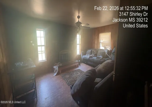Photo 4 of Sale Pending at 3143 Shirley Dr, Jackson, MS 39212 | MLS# 4141464 | Listing updated on 2026-09-04