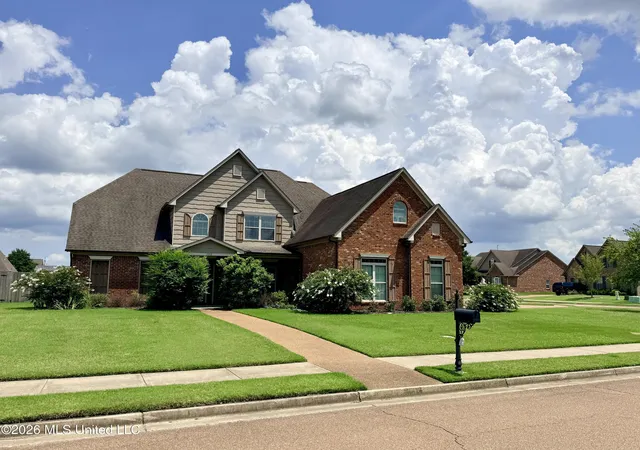 Homes for sale in Olive Branch, MS | 1052 N Aquila Cir, Olive Branch, MS 38654 | MLS# 4141497