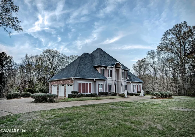 Photo 3 of Single family home for sale at 2743 Highway 80 E, Brandon, MS 39042 | MLS# 4141560 | Listing updated on 2026-08-19