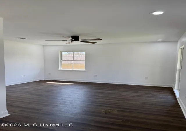 Homes for sale in Saint Bernard, LA | 1917 Heights Dr, Saint Bernard, LA 70085 | MLS# 4141602