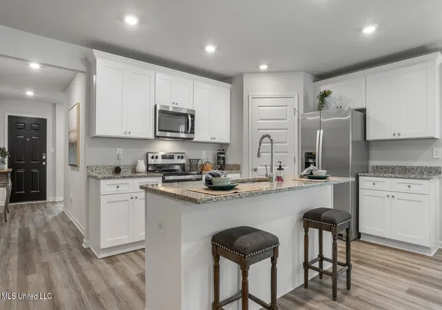 Photo 3 of Single family home for sale at 9415 Reserve Blvd, Biloxi, MS 39532 | MLS# 4141598 | Listing updated on 2026-08-28