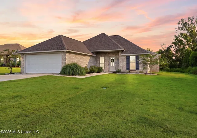 Photo 2 of Single family home for sale at 643 Westfield Dr, Pearl, MS 39208 | MLS# 4159133 | Listing updated on 2026-08-14