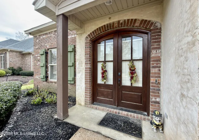 Photo 3 of Single family home for sale at 118 Bentwood Dr, Clinton, MS 39056 | MLS# 4141868 | Listing updated on 2026-10-12