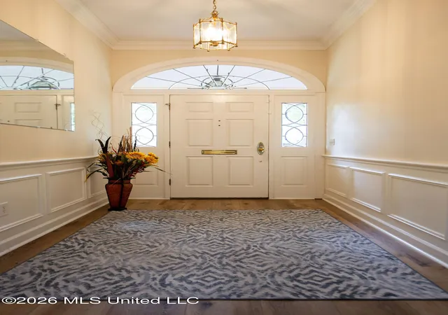 Photo 2 of Single family home for sale at 5471 River Thames Pl, Jackson, MS 39211 | MLS# 4148692 | Listing updated on 2026-07-26