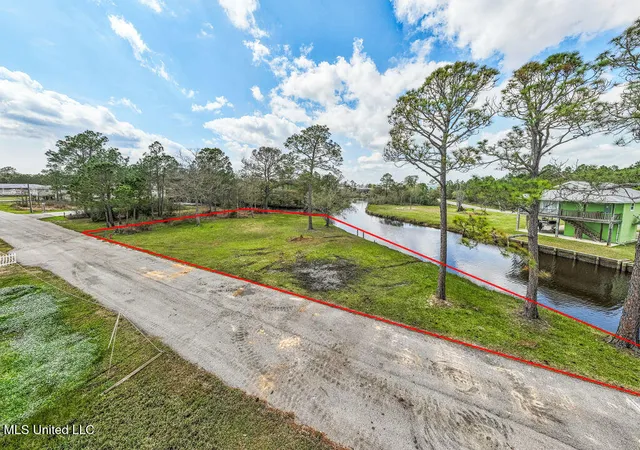 Photo 1 of Land for sale at 00 Mississippi St, Bay Saint Louis, MS 39520 | MLS# 4142316 | Listing updated on 2026-03-30