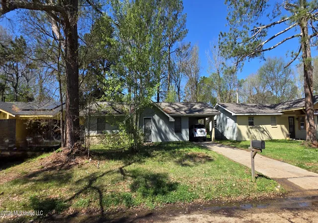 2nd image of 3671 James Monroe Dr, Jackson, MS 39213 | MLS# 4142468