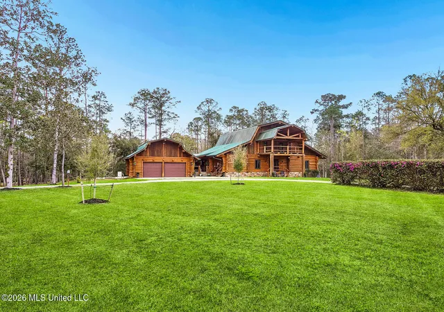 Homes for sale in Kiln, MS | 7190 Paradise Rd, Kiln, MS 39556 | MLS# 4146601