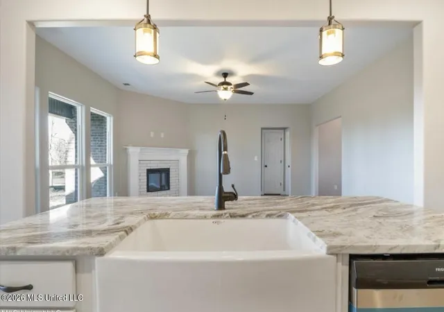 Homes for sale in Senatobia, MS | 111 Carolina Cir, Senatobia, MS 38668 | MLS# 4142357