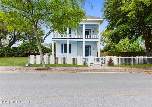 1st image of 620 Howard Ave, Biloxi, MS 39530 | MLS# 4142441