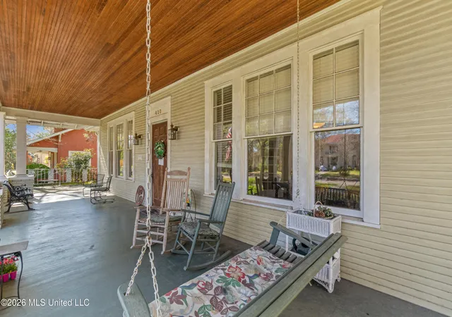 Homes for sale in Hattiesburg, MS | 410 4Th Ave, Hattiesburg, MS 39401 | MLS# 4144111