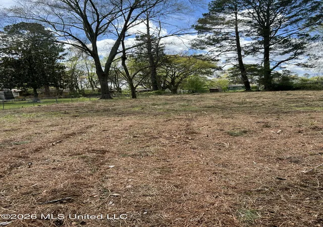 Photo 3 of Land for sale at 4319 Liberty Hl Rd, Jackson, MS 39206 | MLS# 4142605 | Listing updated on 2026-07-14