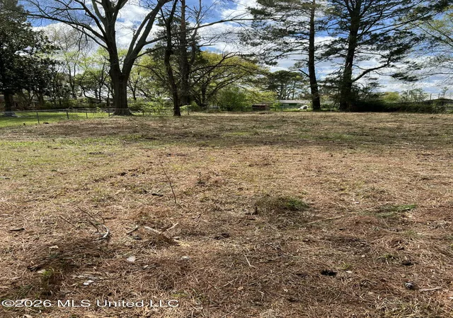 Photo 4 of Land for sale at 4319 Liberty Hl Rd, Jackson, MS 39206 | MLS# 4142605 | Listing updated on 2026-07-14