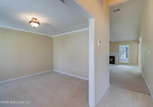 Photo 4 of Sale Pending at 2071 Stone Brg Dr, Biloxi, MS 39532 | MLS# 4143868 | Listing updated on 2026-08-22