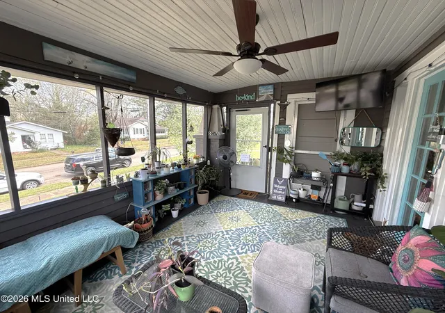 Homes for sale in Mc Comb, MS | 721 Minnesota Ave, Mc Comb, MS 39648 | MLS# 4142648