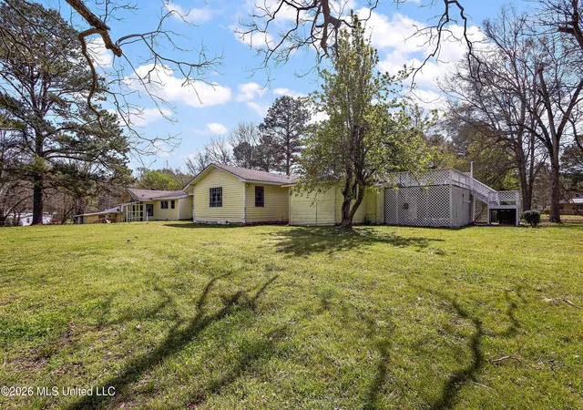13th image of 1409 Ross Cir, Jackson, MS 39209 | MLS# 4142673