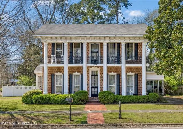 Homes for sale in Holly Springs, MS | 140 N Maury St, Holly Springs, MS 38635 | MLS# 4143109