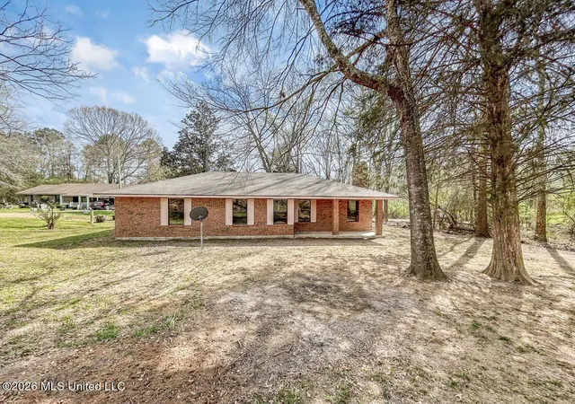 Homes for sale in Centreville, MS | 11310 Hwy 24, Centreville, MS 39631 | MLS# 4142964
