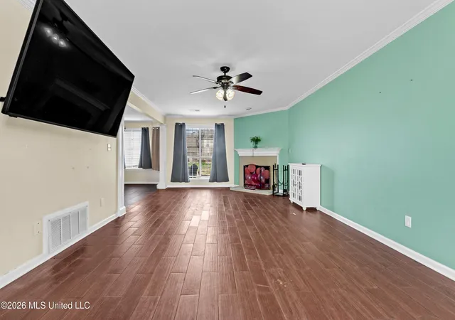Photo 3 of Single family home for sale at 7090 Fox Crk Dr, Olive Branch, MS 38654 | MLS# 4143035 | Listing updated on 2026-10-05