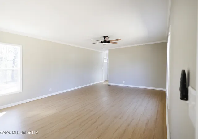 3rd image of 1106 Harrison Dr, Mc Comb, MS 39648 | MLS# 4143708