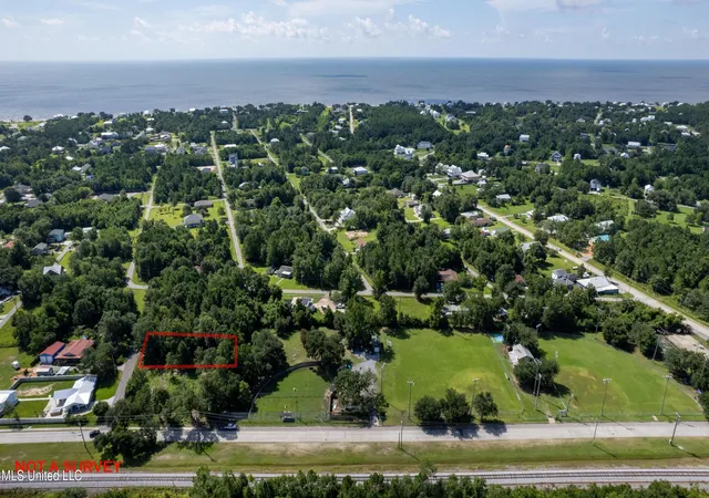 Homes for sale in Waveland, MS | 447 Sandy St, Waveland, MS 39576 | MLS# 4143164
