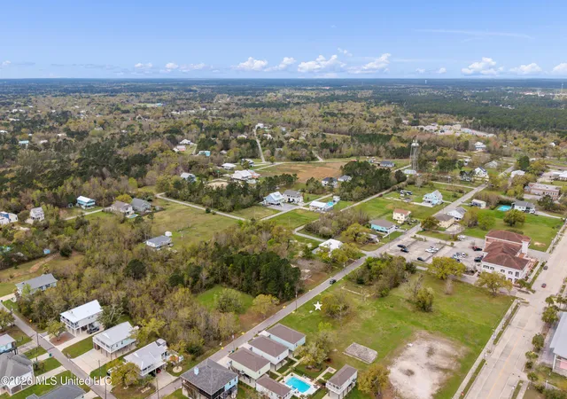 5th image of 206 St Joseph St, Waveland, MS 39576 | MLS# 4143182