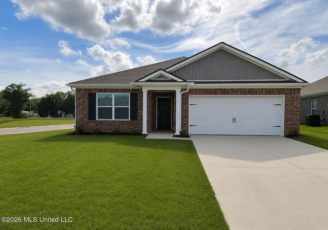 Homes for sale in Byhalia, MS | 60 S Thorn Tree St, Byhalia, MS 38611 | MLS# 4143267